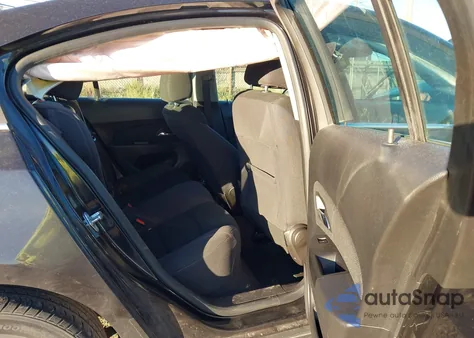 2014 Chevrolet Cruze 1Lt Auto z USA, uszkodzony, nr VIN 1G1PC5SBXE7287324